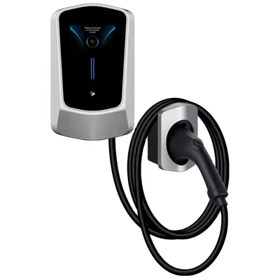 الطاقة الكهربائية الجديدة نوع GB / T معدات شاحن السيارات محطات شحن EV AC 7kw EV شاحن للسيارات