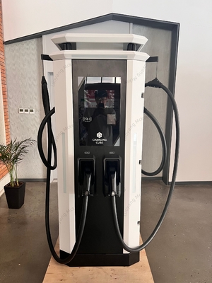تخصيص Ocpp الصين المصنع محطة شحن السيارات الكهربائية DC كومة شحن 120kW مستوى 3 الطريق السريع