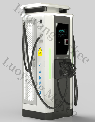 DC 120kW CCS2 محطة شحن إلكترونية ذات بندقيتين وظيفة RFID مثبتة على الأرضية 400V فولت دخول التوتر IP54 فئة Chademo متاحة